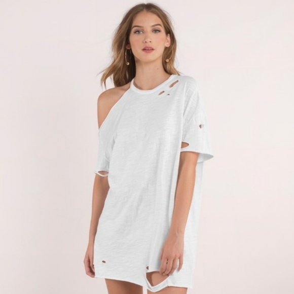 cold shoulder tee shirt dress